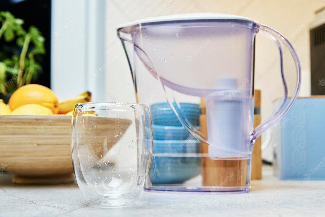 Choosing the Right Water Filter Jug: Factors to Consider